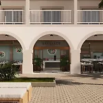 Riu Madeira מלון 4*