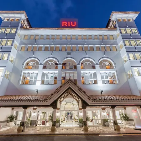 Riu Madeira 4* 카니코