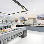 Riu Madeira カニコ