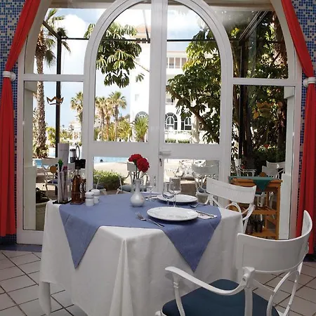 Hotel Riu Madeira 4*