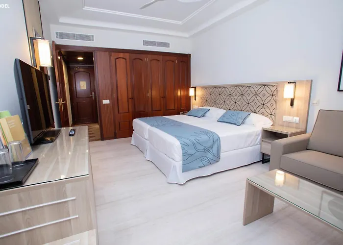 Riu Madeira 4* Caniço